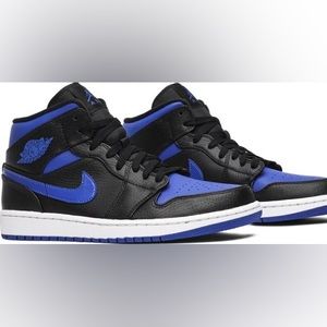 Air Jordan 1 Mid 'Black Hyper Royal'